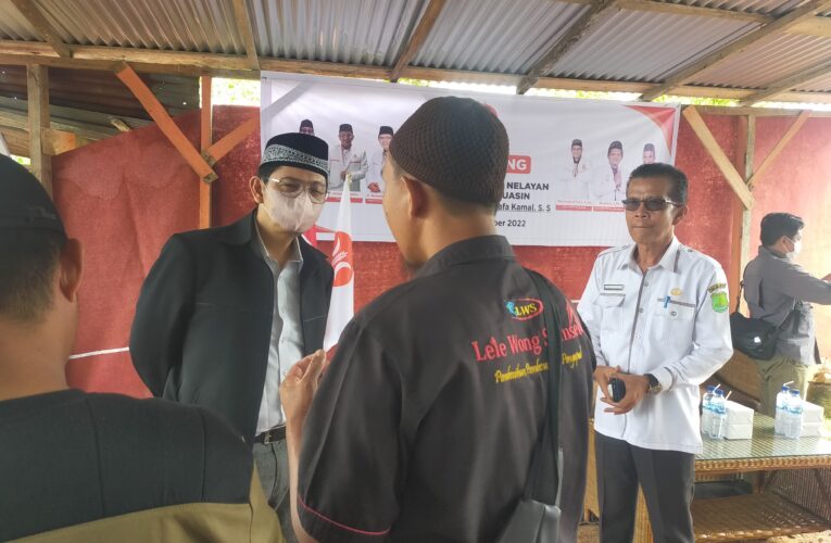 H Mustafa Kamal SS.melaunching Sekolah tani dan Nelayan PKS Musi Banyuasin