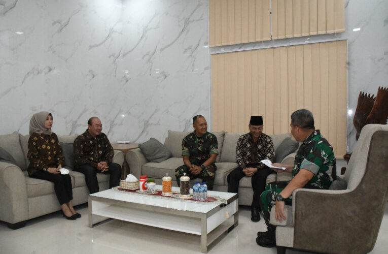PJ Bupati Muba Temui Pangdam /II SWJ.Minta Bantuan Tertibkan Illegal Drilling di Muba
