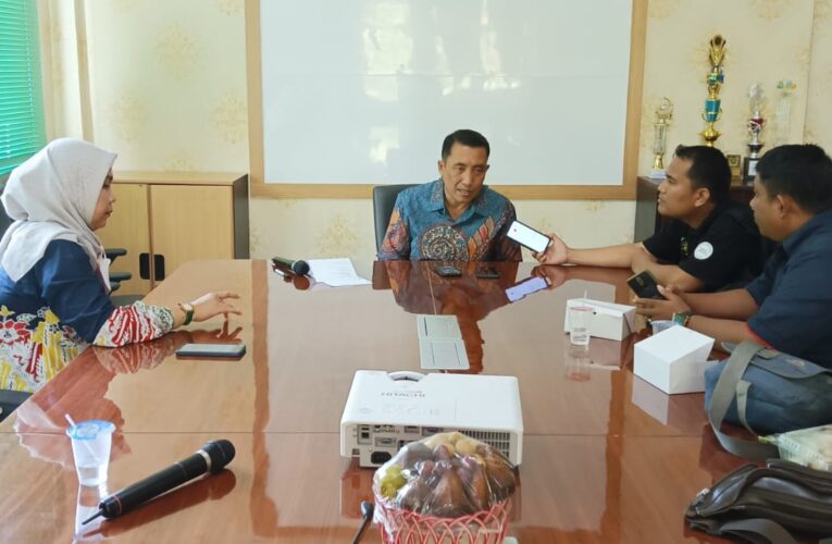 Tingkat Pelayanan DMPTSP Muba Gelar Dengar pendapat publik rencana standar pelayanan Penyelenggaraan perizinan berbasis Risiko dan non perizinan