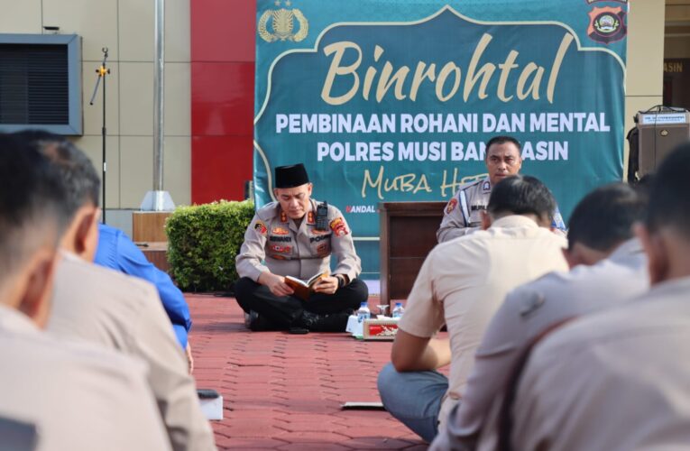 Personil Polres Musi Banyuasin melaksanakan