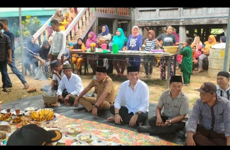 Hadiri Sedekah Pedusunan, Anggota DPRD Banyuasin Endang Sari Apresiasi Warga Sejagung Rawat Tradisi Leluhur