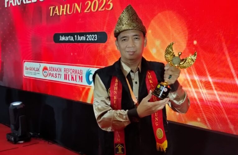 Hore! Musmulyadi dinobatkan sebagai penerima penghargaan Anubhawa Sasana Desa/ Kelurahan Jagadita 2023
