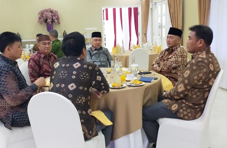 Pj Bupati Muba H Apriyadi Mahmud Coffee Morning  Bareng Jajaran Institut Rahmaniyah