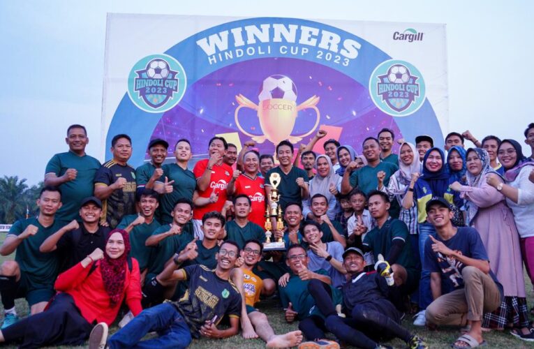 Buka Turnamen Sepakbola Hindoli Cup, Pj Bupati Apriyadi : Junjung Tinggi Sportifitas