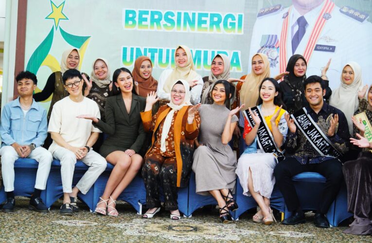 Pj Ketua TP PKK Muba Hj Asna Aini Makan Siang Bareng Puteri Indonesia Pariwisata dan Finalis Kuyung Kupek Muba