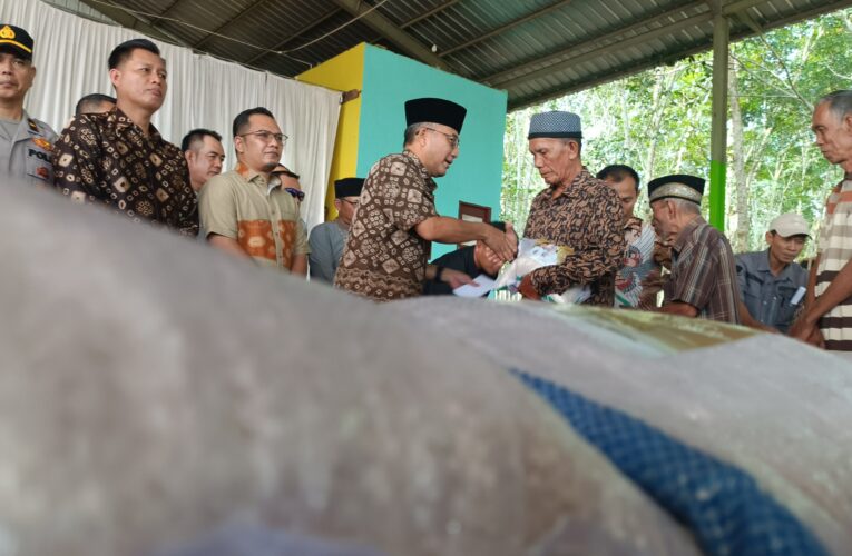 Kunjungan Kerja Bupati perjuangkan Pembebasan Lahan Parkir Gedung Serbaguna Lumpatan 2
