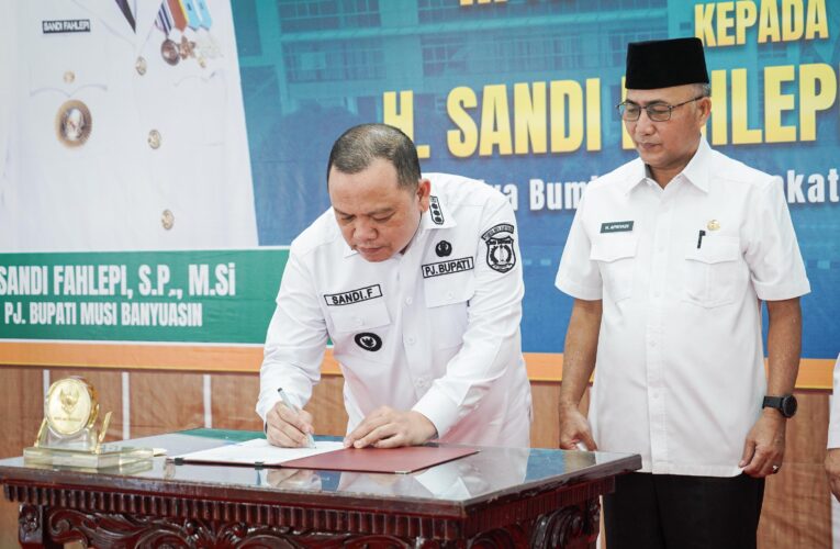 Sertijab, Apriyadi Siap Dukung Penuh Pj Bupati Muba Sandi Fahlepi