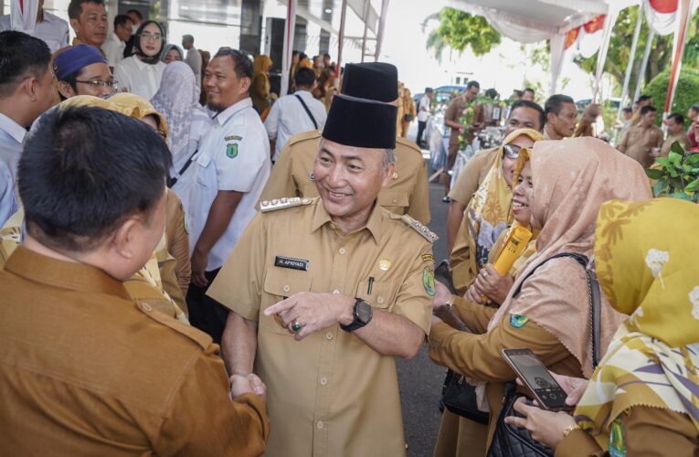 Pj Bupati Apriyadi Pimpin Langsung Apel Bersama dan Halal Bihalal Setelah Libur Lebaran
