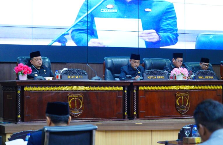 Pj Bupati Muba dengarkan Pemandangan Umum Fraksi-fraksi DPRD Muba