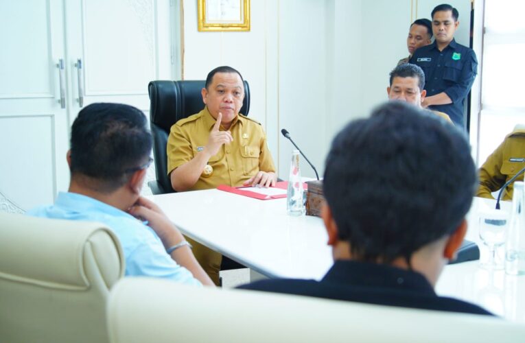 Pj Bupati H Sandi Sambut Langsung Aspirasi Masyarakat Muba