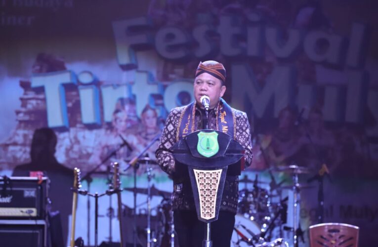Malam Mingguan di Keluang, Pj Bupati Sandi Fahlepi Harapkan Festival Tirto Mulyo  Dongkrak Perekonomian