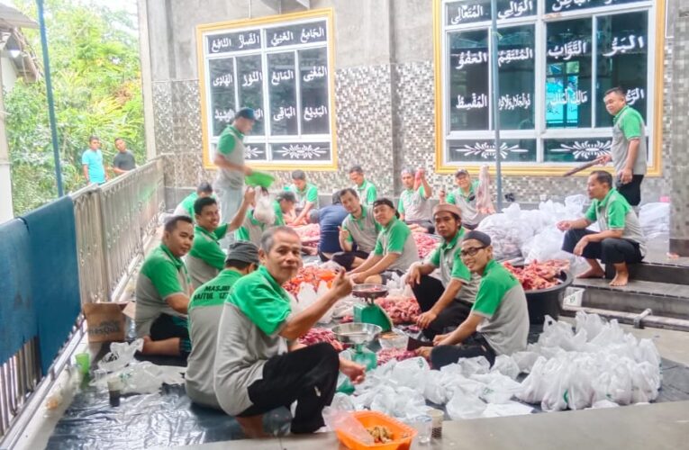 Mendadak tukang Jagal Warga VBS Kompak Gotong royong Urus kurban