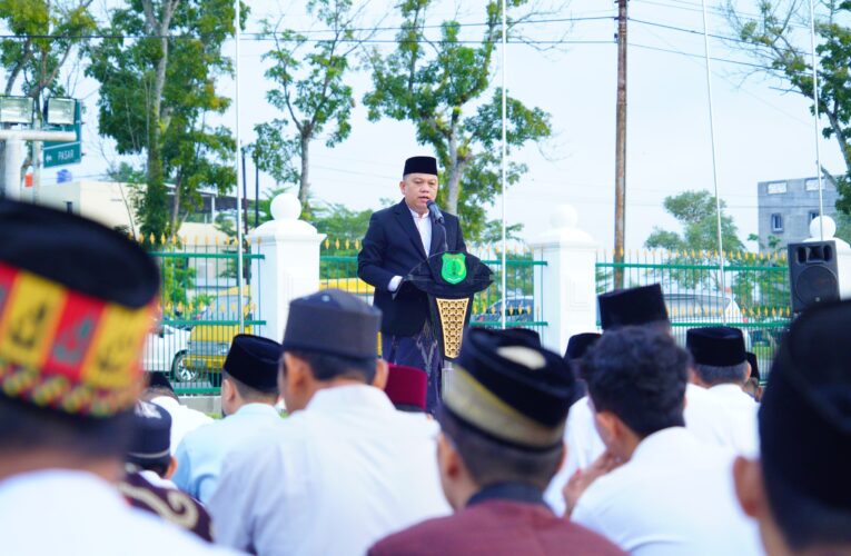 Pj Bupati Sandi Fahlepi, Jadikan Momentum Hari Raya Idul Adha untuk Memupuk Rasa Kepedulian Kepada Sesama