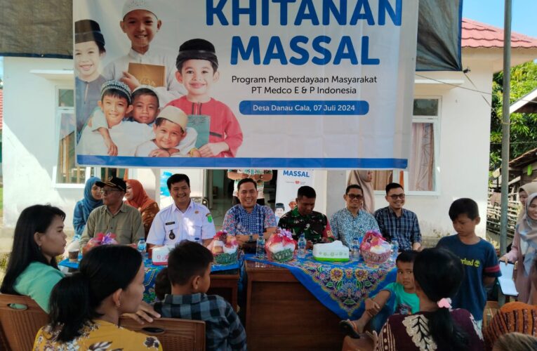 Medco E&P – Puskesmas Lais Gelar Khitanan Massal di Danau Cala