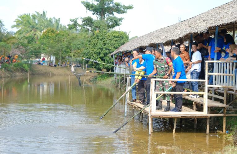 Lebih 1000 Masyarakat Muba Meriahkan Ngopi Bareng sambil Bekarang