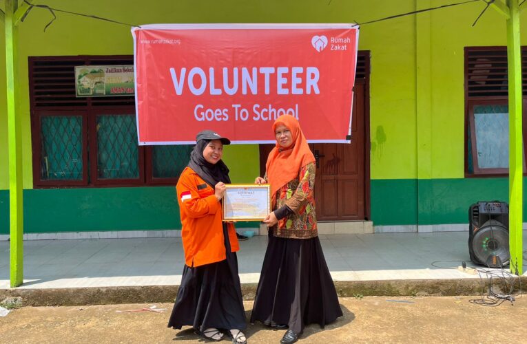 Anak Juara Rumah Zakat Asah Kreatifitas dengan Membuat Handicraft