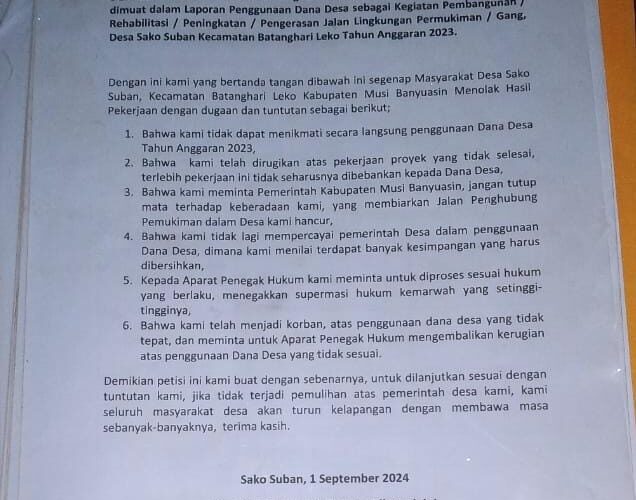 Ratusan Masyarakat Desa Sako Suban Tandatangani Petisi, Tolak Pekerjaan Proyek Jalan