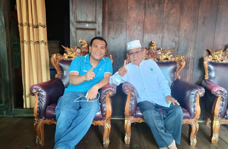 Tomas dan Sesepuh Ngulak, Air Balui serta Ketua kabupaten Musi Banyuasin PPP Sangadesa Komitmen menangkan paslon nomor urut 01