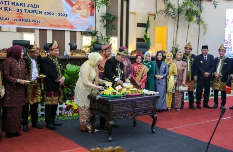 Bupati Muba H M Toha Hadiri Paripurna HUT Kabupaten Banyuasin ke-23 Tahun