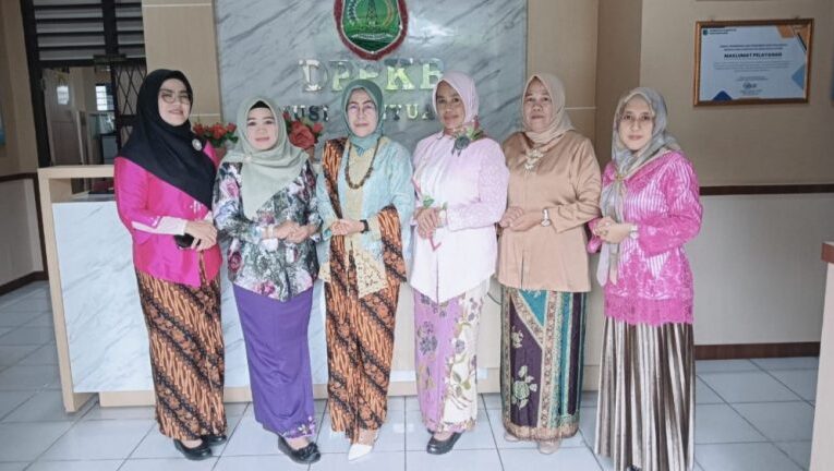 Semarak Hari Kartini, DPPKB Muba Tampilkan Semangat Emansipasi Lewat Balutan Kebaya