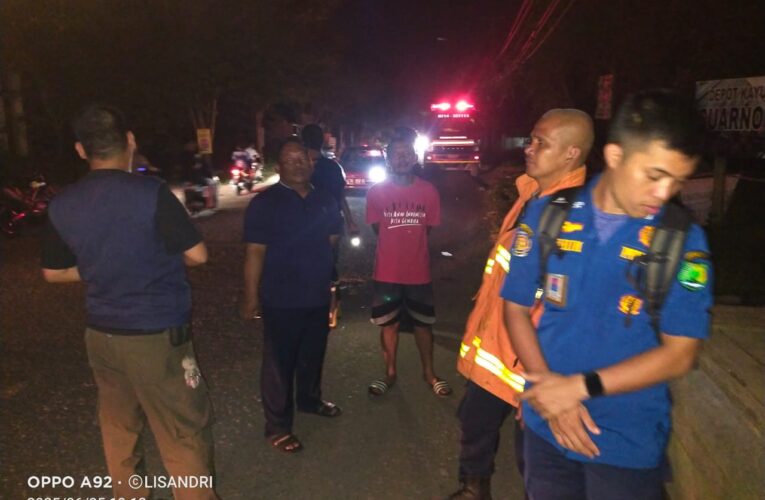 Sigap dan Tanggap, Tim Damkar dan PLN Muba Berhasil Padamkan Kebakaran Gardu Listrik di Sekayu