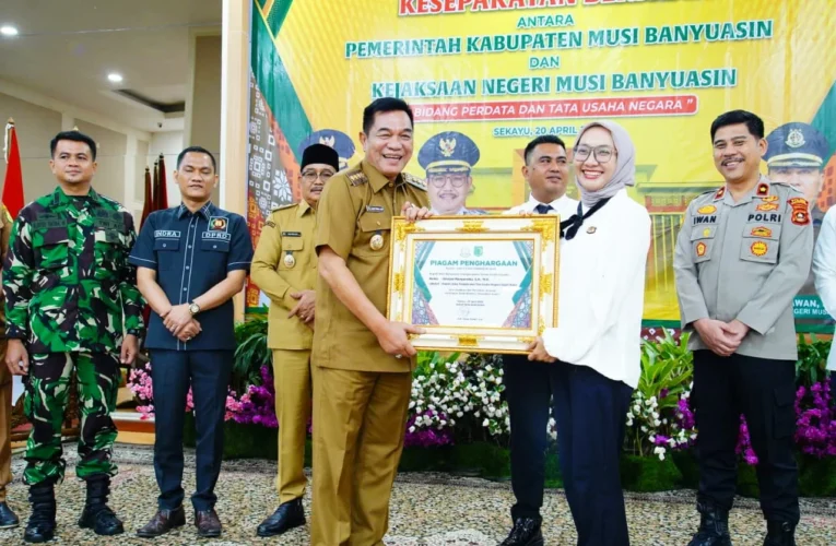 Bangun Muba Aman Secara Hukum, Bupati-Kajari Teken Kesepakatan Perdata dan TUN