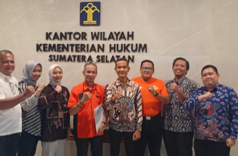 Pertegas Legalitas, Tim Verifikasi Kanwil Kemenkum Sumsel Periksa Berkas DPW Partai Gerakan Rakyat