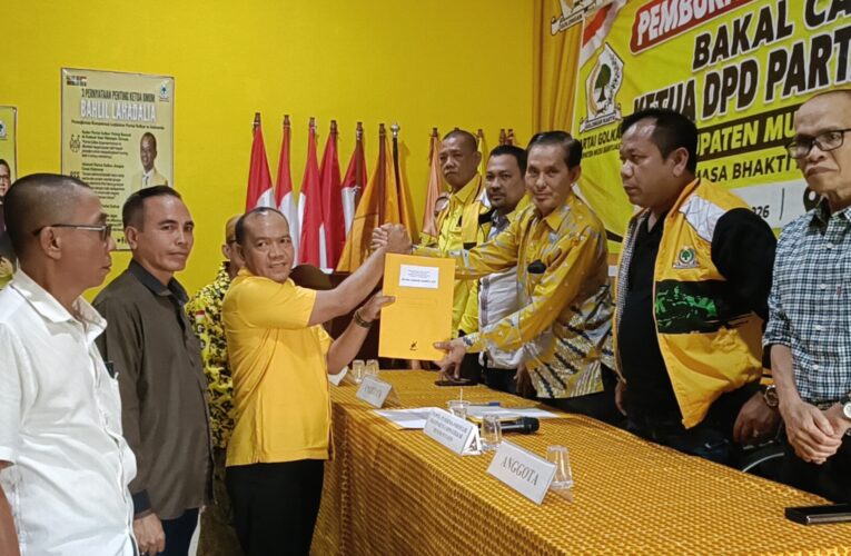 Afni Junaidi Gumay Resmi Kembalikan Berkas Pendaftaran Balon Ketua DPD Golkar Muba